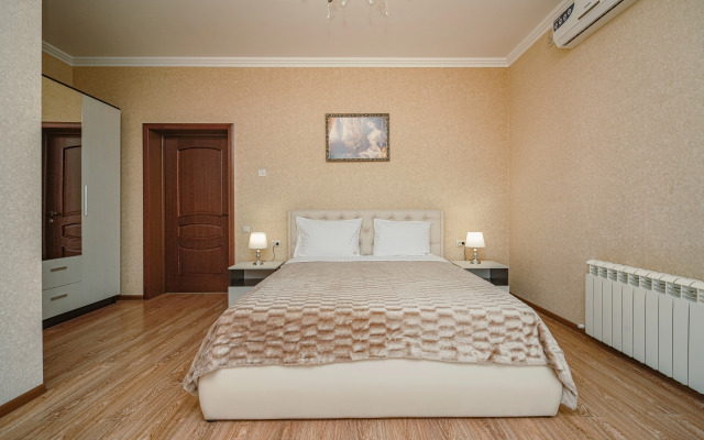 Отель Кристи