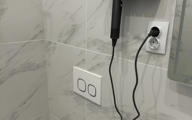 49m2 Na Beregu So Svoyej Terrasoy Flat