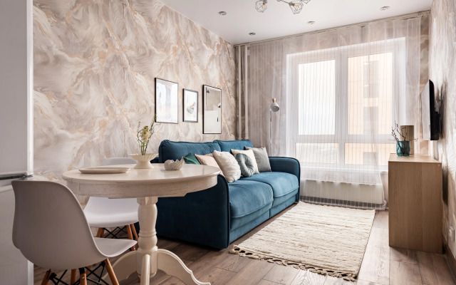 Provans v Lunnom Svete Flat