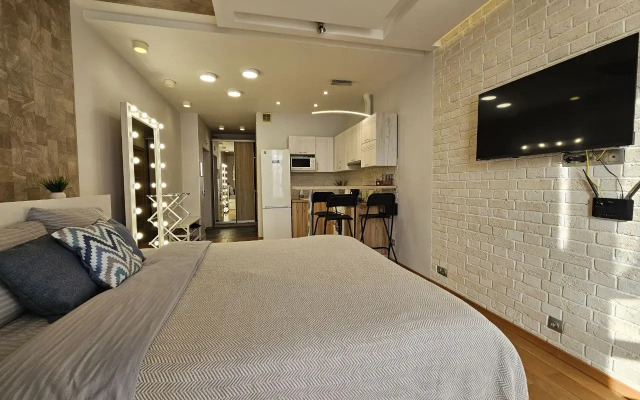 White Lodging Flat