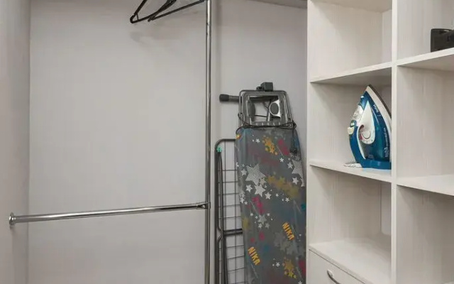 Kvartira Na Akademika Koroleva 44