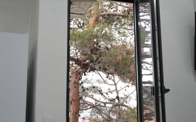 Апартаменты на Светлой 18 (302)