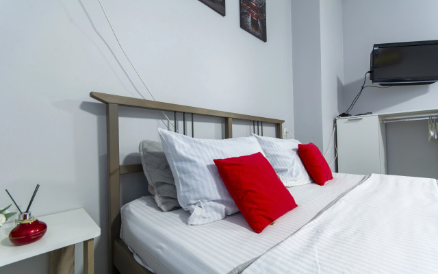 Частный дом Уютный дом-студия в центре города