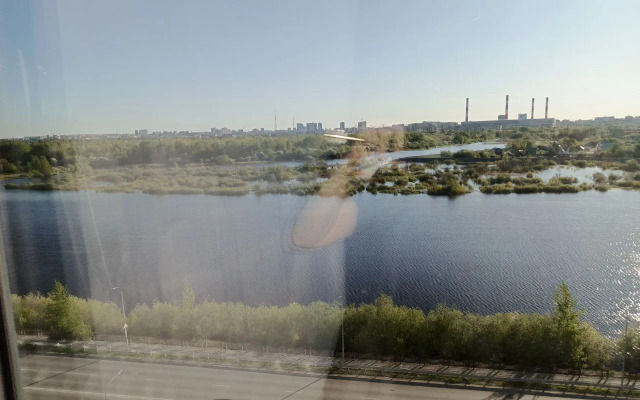 Квартира 1-комнатная с видом на озеро, 10/23 эт.