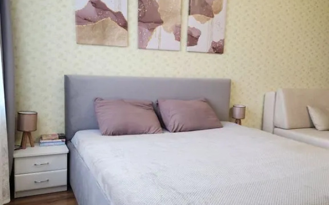 Yevrodvushka S Otlichnym Remontom Flat