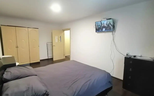 Квартира Уютная в цeнтpе Сертолoво