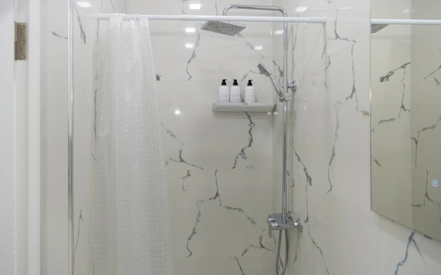 Apartamenty na pereulke Karla Marksa 98 k2