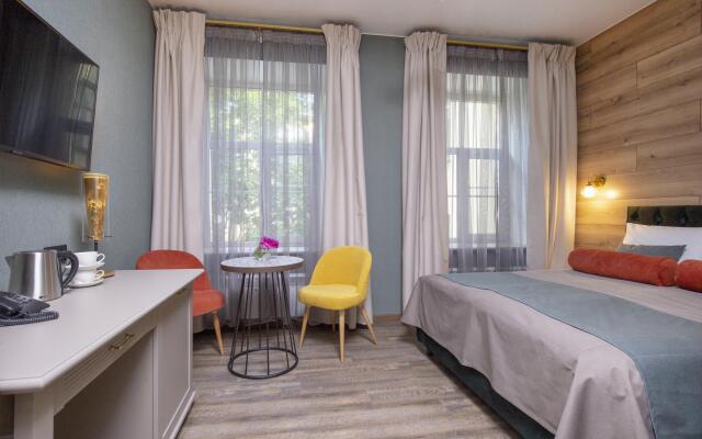 Meadow Hotel