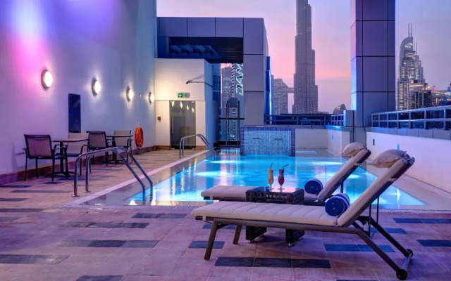 Royal Continental Suites Business Bay