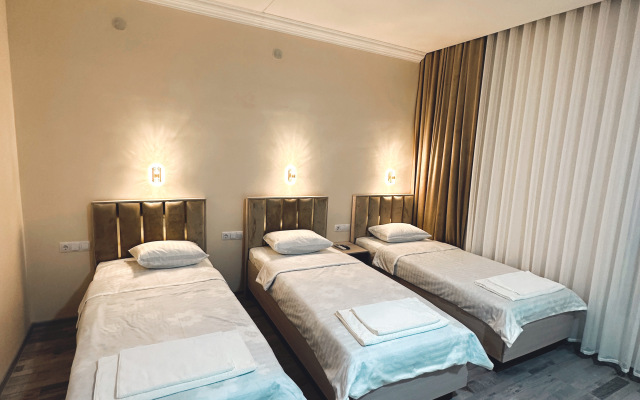 Marmar Hotel