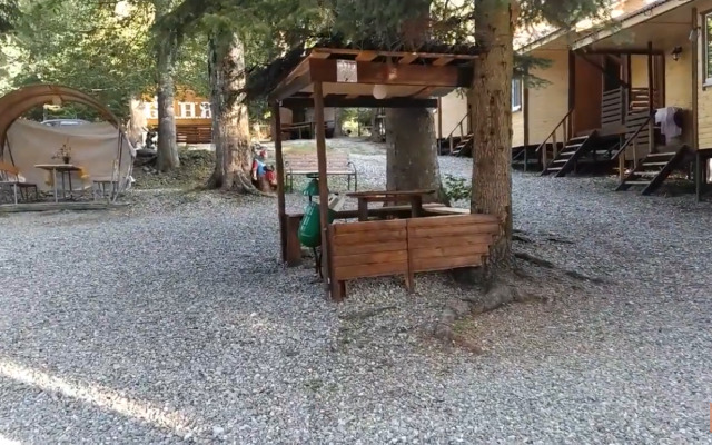 V Gostyah U Skazki Guest house