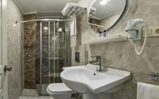 Valide Hotel