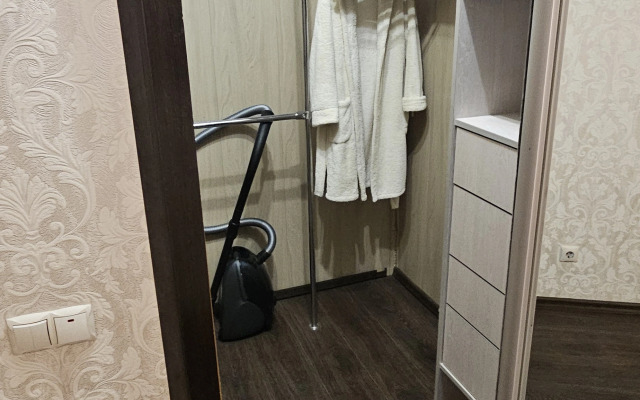 Квартира Уютная 2-Комнатная со Всеми Удобствами