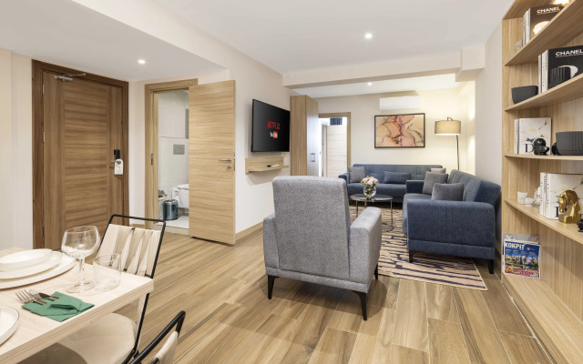 Бутик-отель The Capri Osmanbey