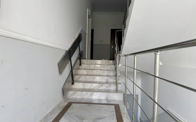 Квартира 121 с балконом в ЖК Черноморский Толстый мыс