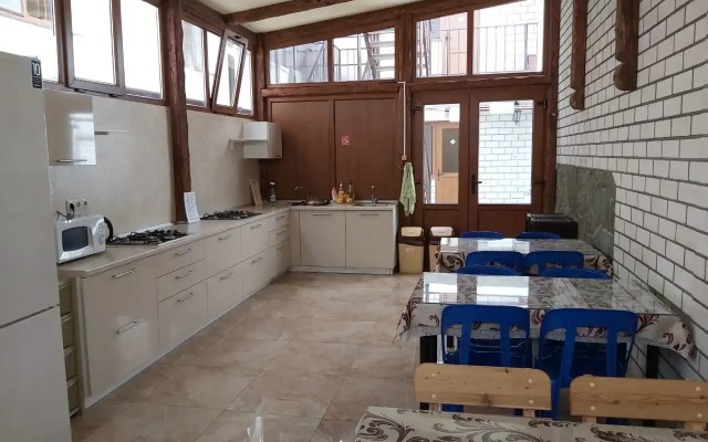 Gostinitsa Dinastiya Korpus 1 Guest house