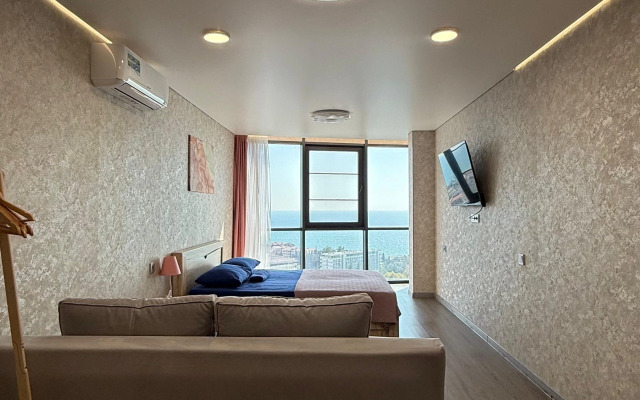 Na 20 Etazhe S Vidom Na More Flat