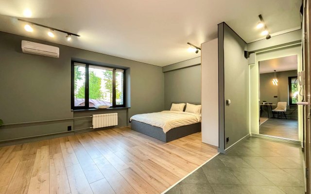 Studiya v stile loft ryadom s Vdnkh Apartments