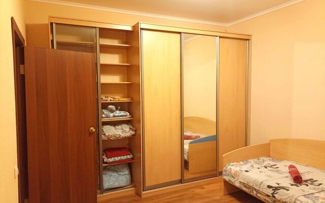 Na Kuryzhova 25 Flat