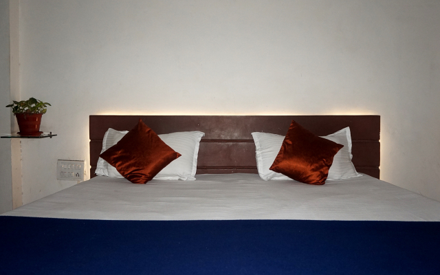 Mantralaya Hotel