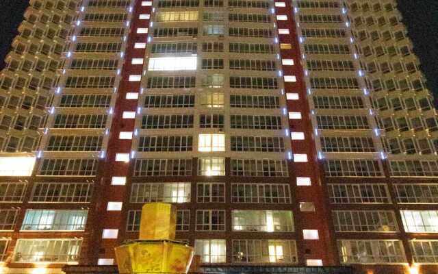 Apartamenty Divan-Krovat' s potrasausim vidom na reku