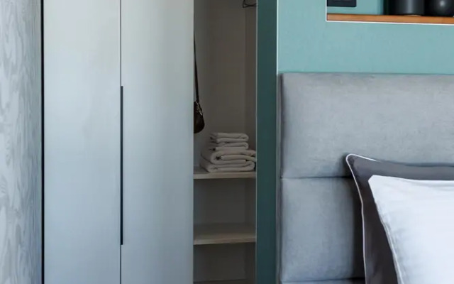 MORE i SPA s saunoy i vidom na reku Apartments