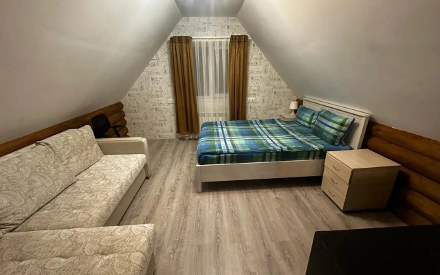 Lesnoy Privat House
