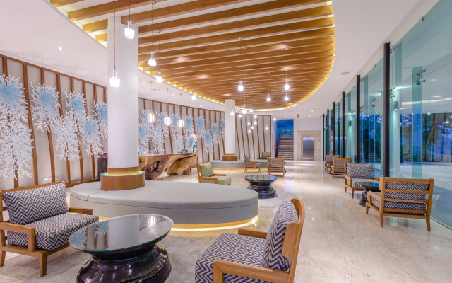 Wyndham Grand Phuket Kalim Bay Hotel
