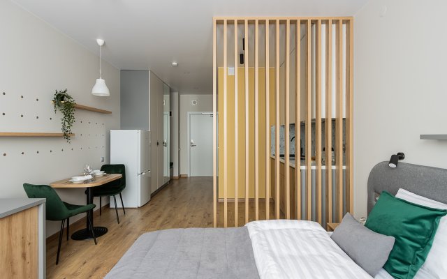 U Metro Avtovo Apartments