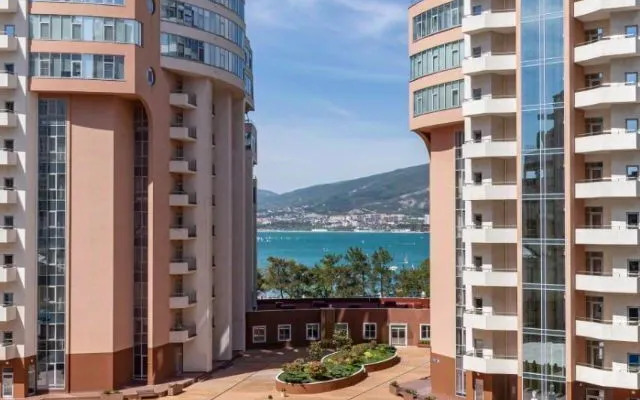 Na Krasnogvardeyskoy Ulitse, 38AlitA Flat