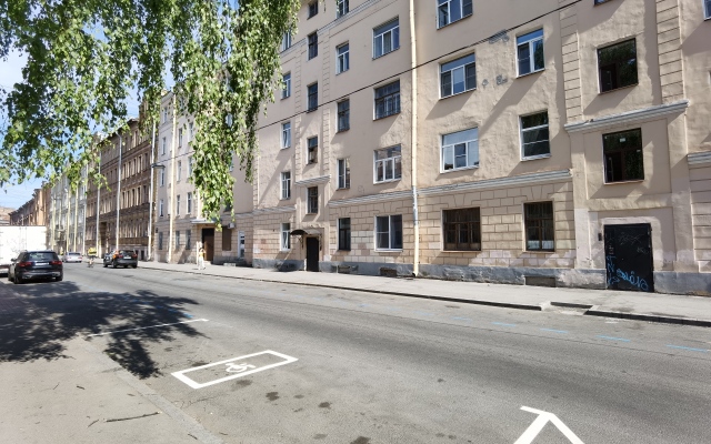 Batterflyaj U Teatra Apartments