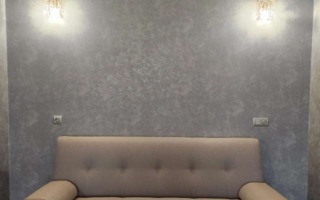 Krasivaya kvartira v tsentre Omska Flat