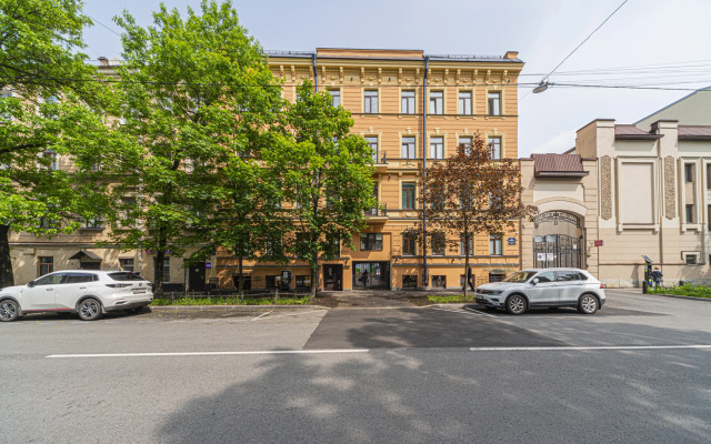 Апартаменты на 4 линии Васильевского Острова 51