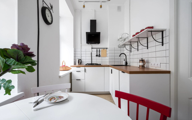 Welcome Home Pushkinskaya 2/79 Apartments
