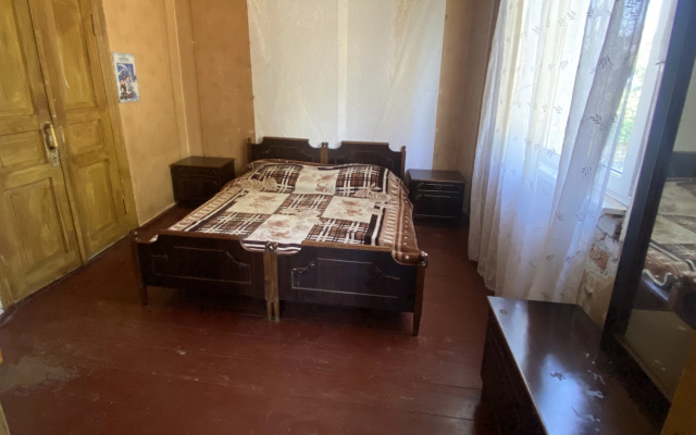 V Cherte Goroda Private House