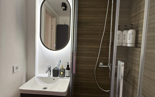 Квартира Красивая квартира с удобной транспортной развязкой