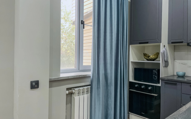 ApartamentGreen Fox na ulitse Nikolaya Ostrovskogo Apartaments