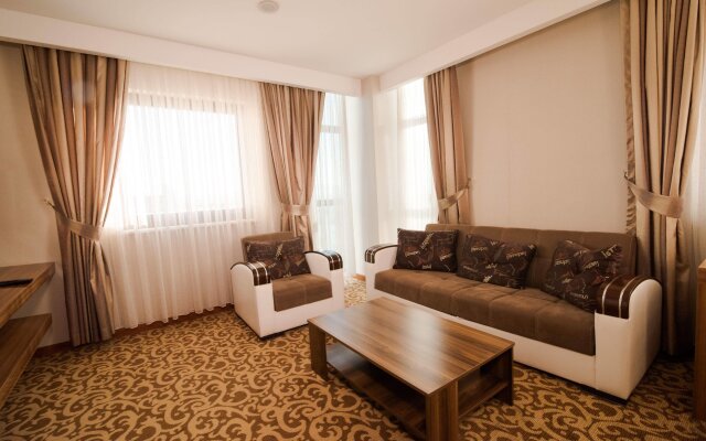 Отель Grand Hotel & Convention Center Karaman