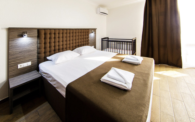 Отель Despina Family Hotel