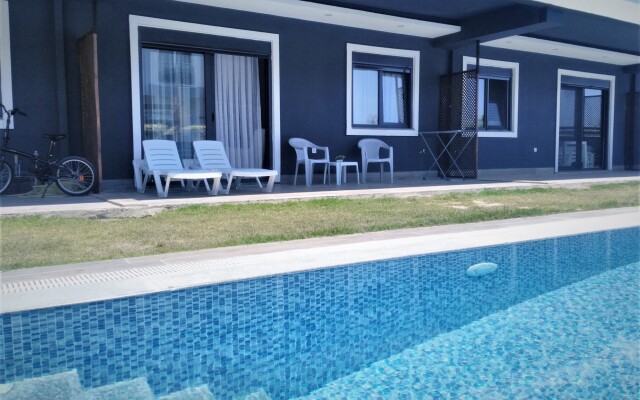 Mali Garden Residence Apartments