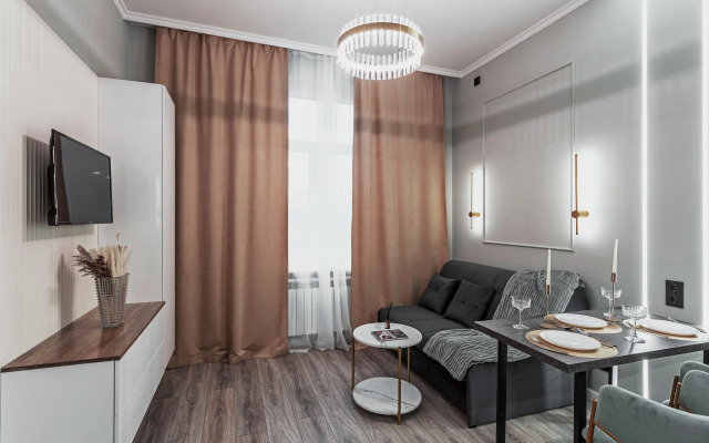 Апартаменты с Дизайнерским Ремонтом в Отличной Локации