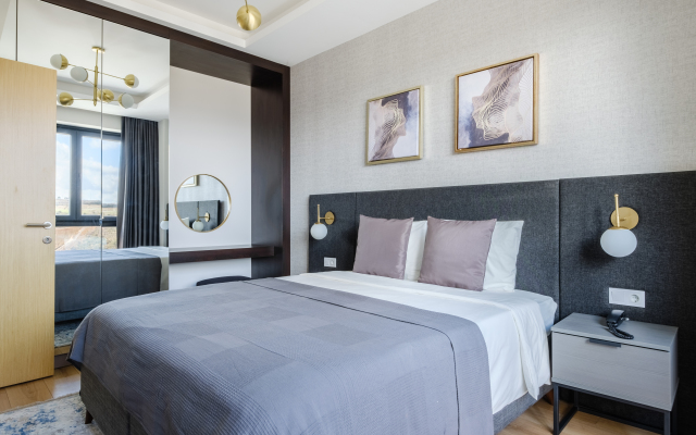 Grand Residence by NewInn Apartments