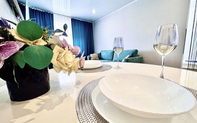 Квартира 2-комнатная, 50 м², 17/19 этаж