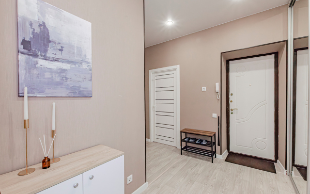 Апартаменты 3-х комнатные с французским балконом