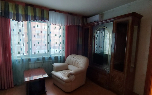 Bolshaya Kvartira S Saunoy Flat