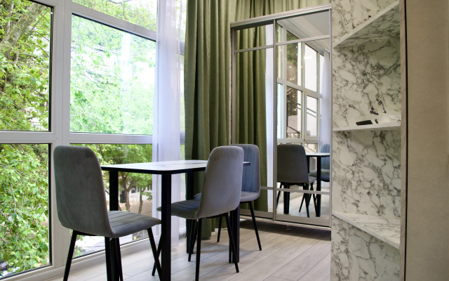 Dvukhmestnye S Kukhney Apartments