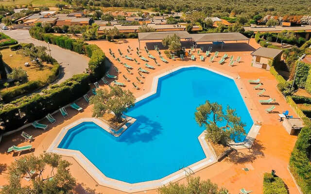 Hotel Village Club Porto Rhoca