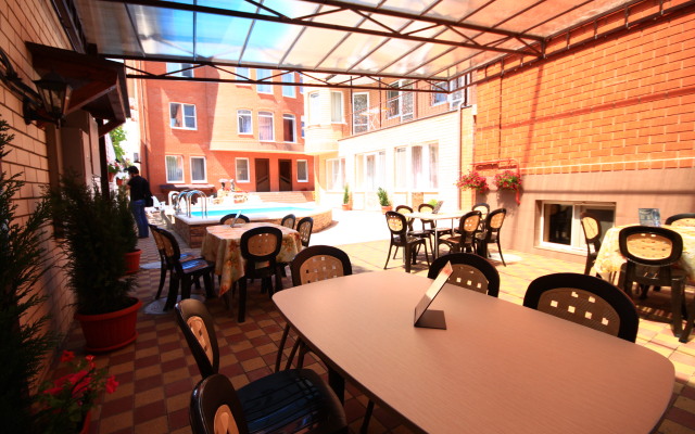Alex Guesthouse