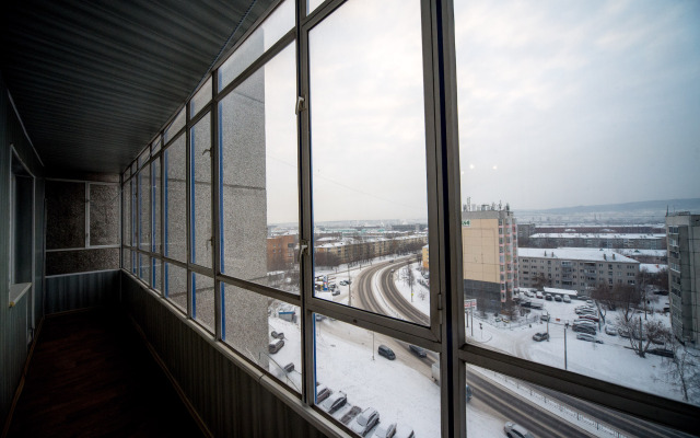 Апартаменты Возле Сибирского клинического центра Аэрокосмического университета