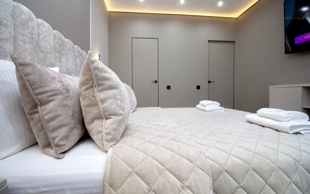 Апартаменты FSF Дизайнерские Четыре Сезона (Business)